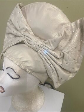 Custom made George Zamau’l Platinum Leather Beret